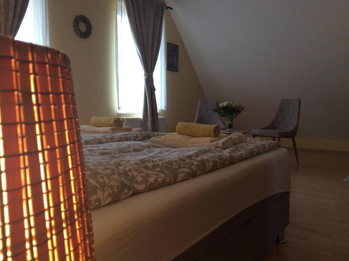Apartments For Rent Near Budapest Etyek Exterior photo
