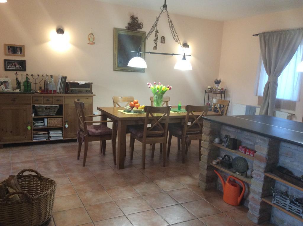 Apartments For Rent Near Budapest Etyek Exterior photo